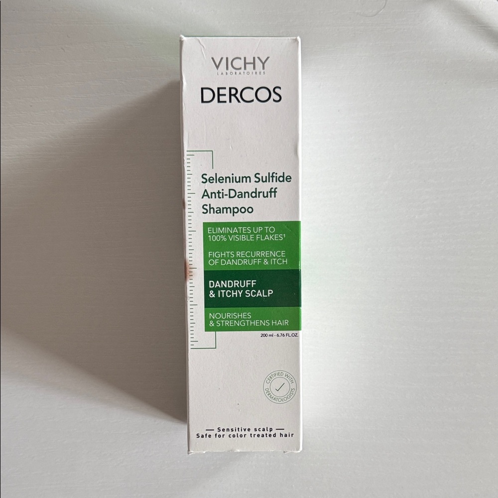 Vichy Dercos Anti-Dandruff Shampoo - White and Green